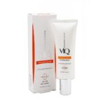 کرم ضد آفتاب و ضد لک بی رنگ SPF50 ام کیو 55 میلی لیتر